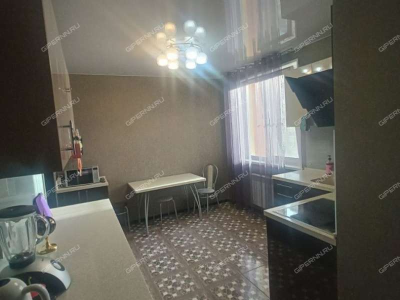 трёхкомнатная квартира на улице Бориса Панина дом 7в