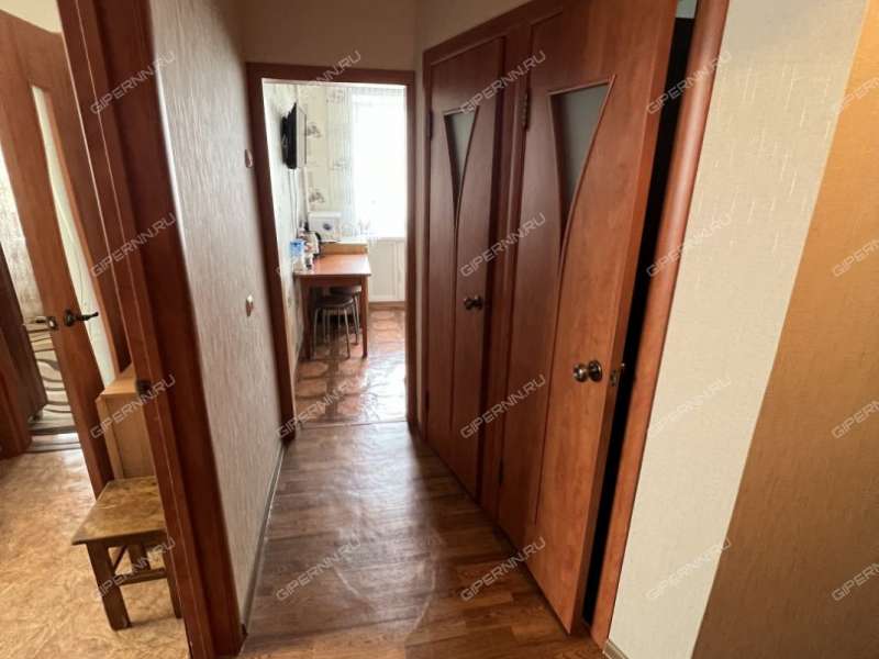 двухкомнатная квартира в 2-м микрорайоне дом 31 город Кстово