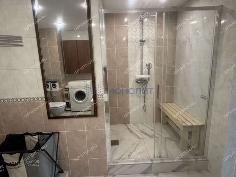 трёхкомнатная квартира на проспекте Гагарина дом 38