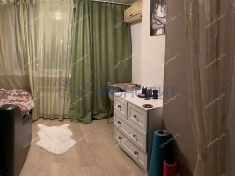 трёхкомнатная квартира на улице Родионова дом 189/24