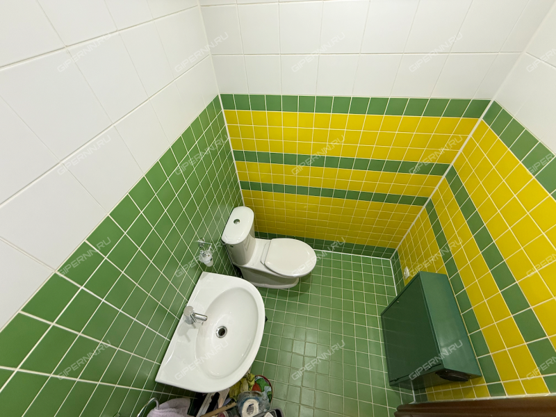 трёхкомнатная квартира на улице Коминтерна дом 127