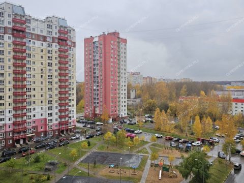 1-komnatnaya-b-r-60-letiya-oktyabrya-d-23-k4 фото
