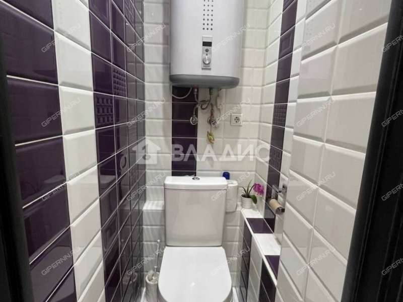 трёхкомнатная квартира на Красноуральской улице дом 3А