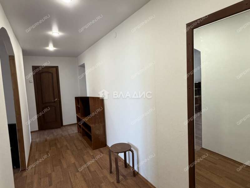 трёхкомнатная квартира на улице Максима Горького дом 152