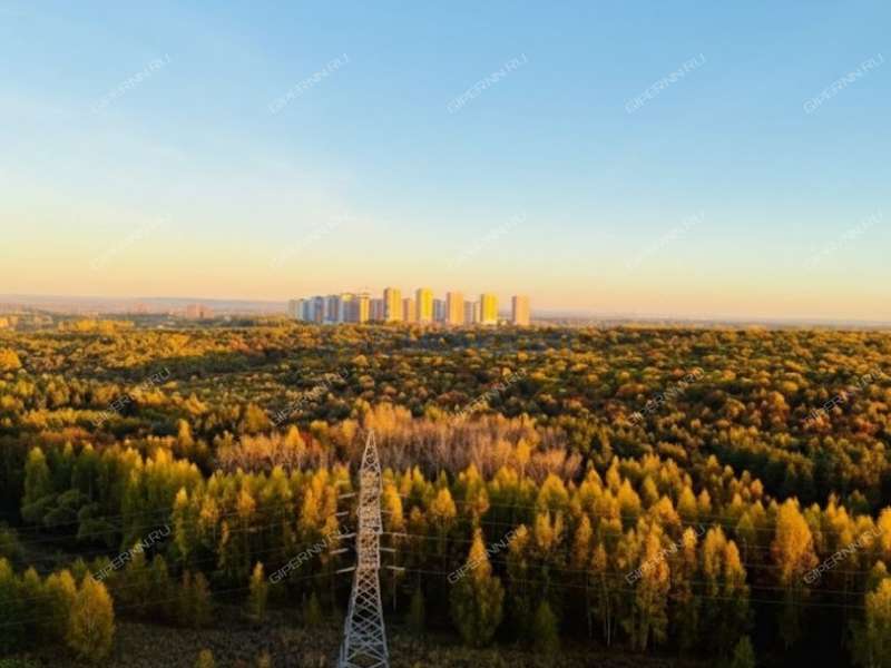 трёхкомнатная квартира на улице Академика Сахарова дом 105