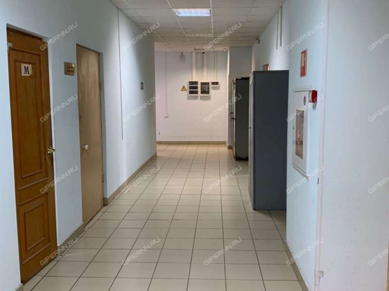 помещение под офис на улице Адмирала Васюнина